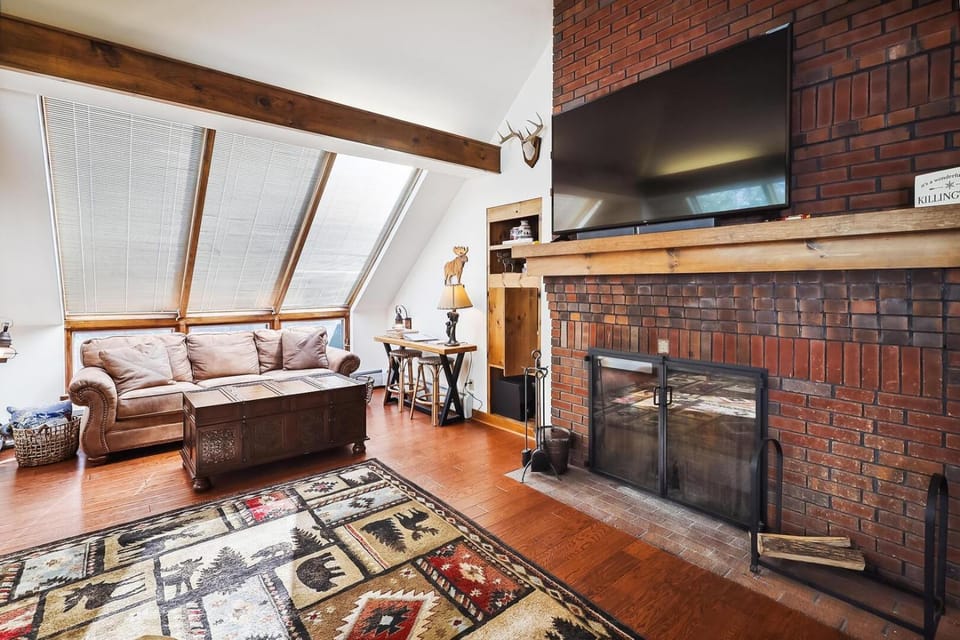 Sunrise Highlander L2 House in Mendon