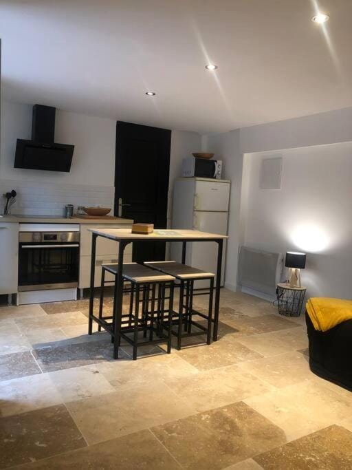 Bienvenue « À l’ombre du figuier » Apartment in Occitanie