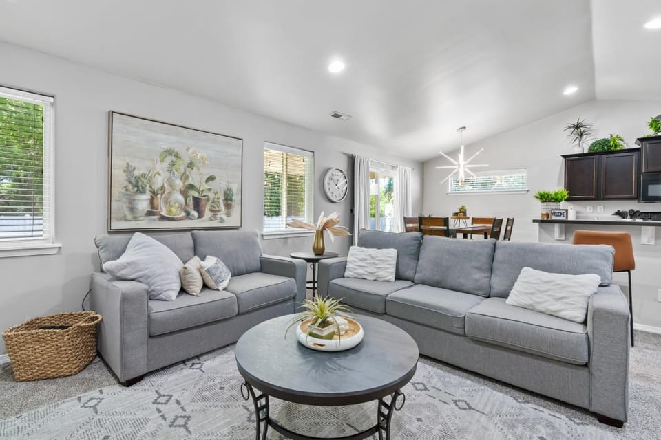 View (from property/room), Family