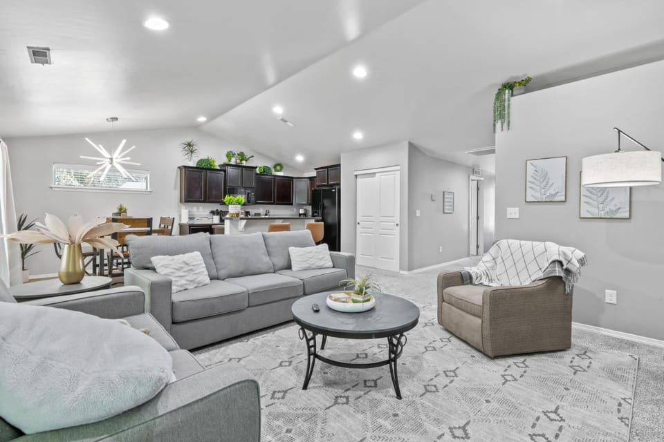 View (from property/room), Family