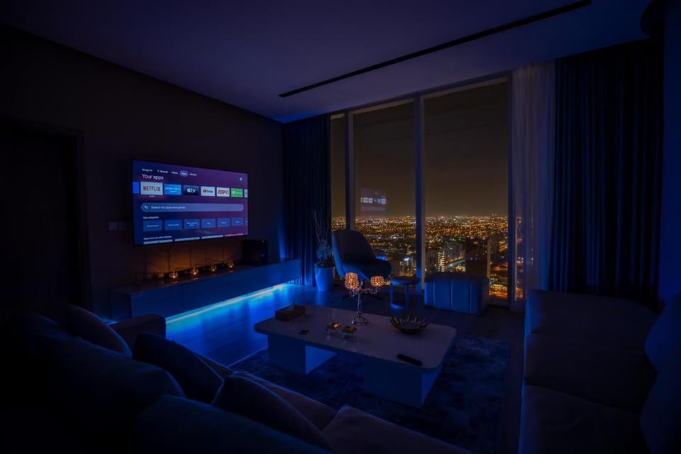 Night, Living room