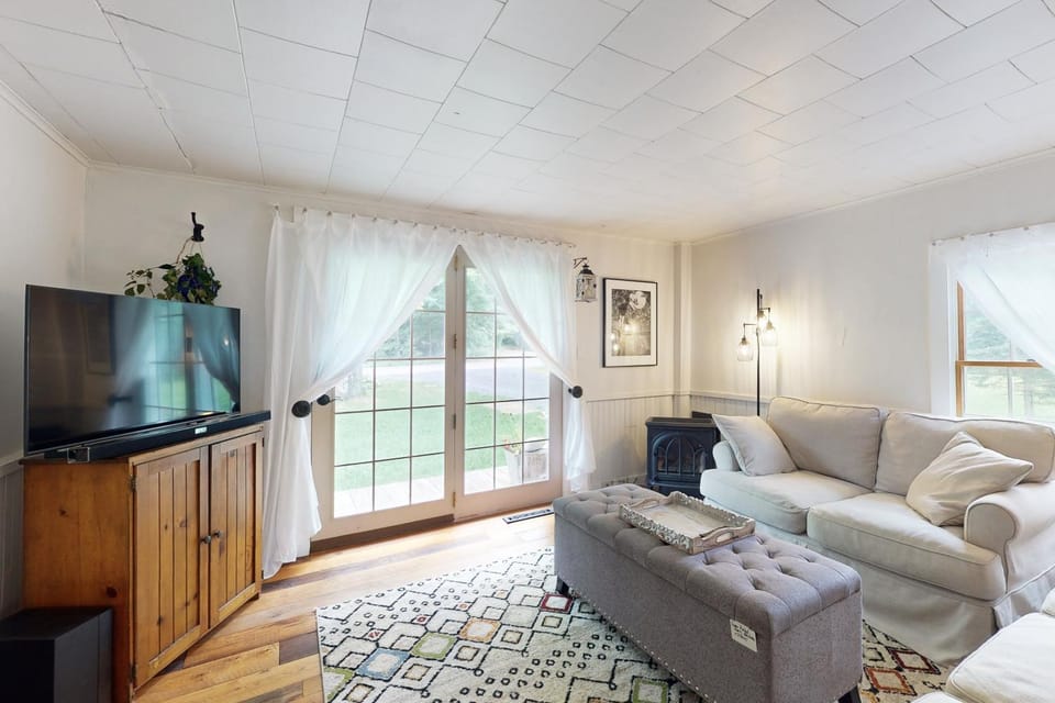 Historic Valley View House in Waitsfield