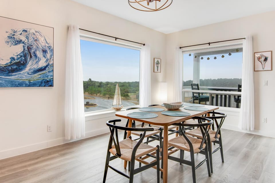 Calm At The Coast Apartment in Westport