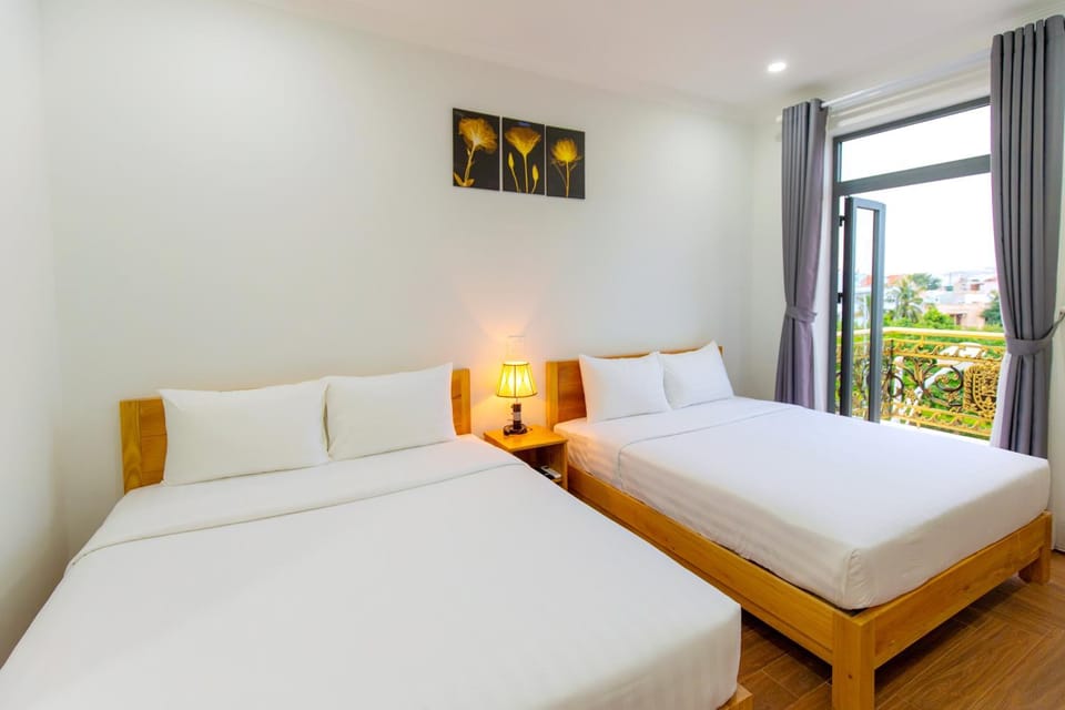 Bed, Bedroom, pet friendly
