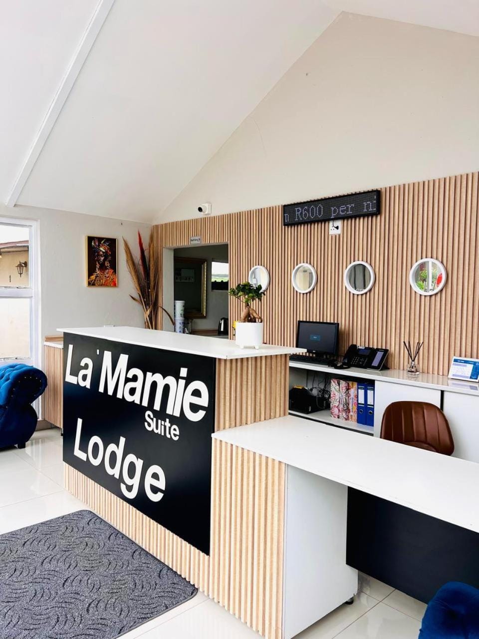 Lamamie Suite Lodge Bed and Breakfast in South Africa