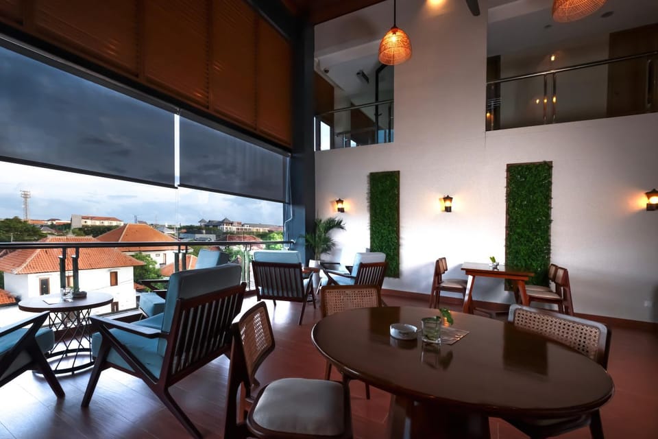 Lounge or bar
