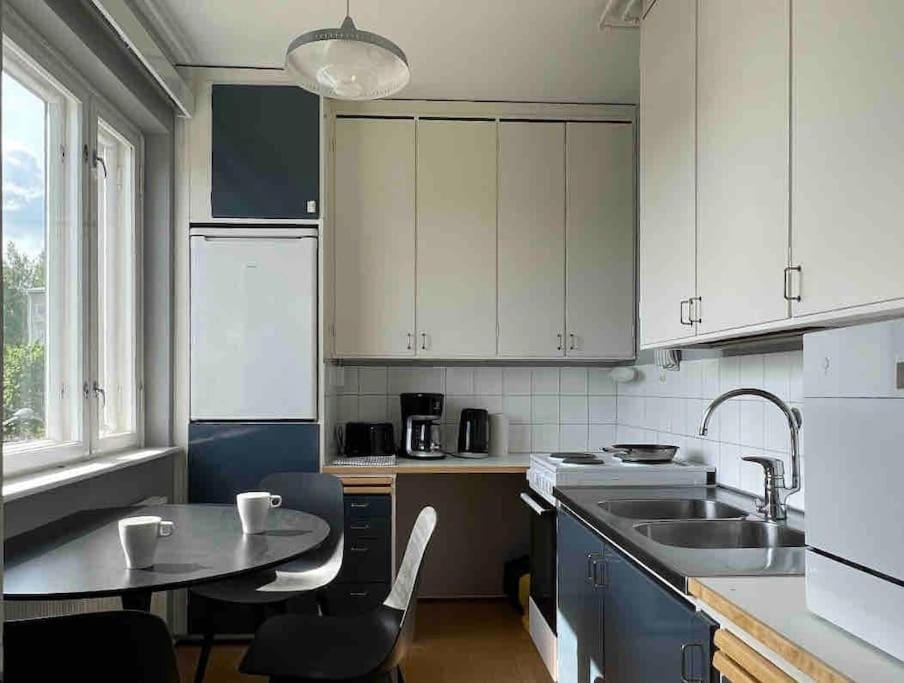 Coffee/tea facilities, Kitchen or kitchenette, Dining area, dishwasher, minibar, pet friendly, stove, toaster