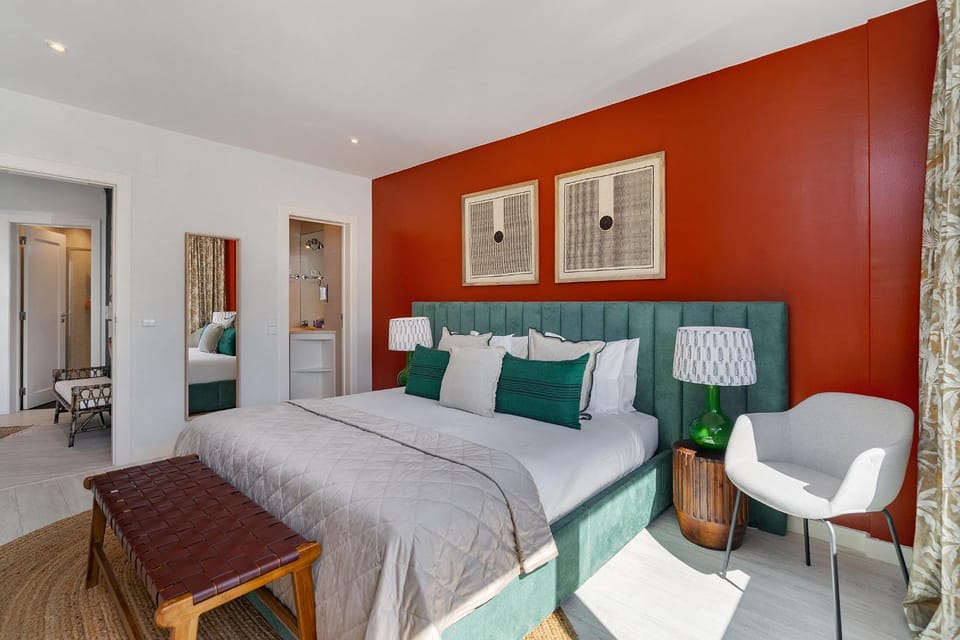 Bed, Bedroom