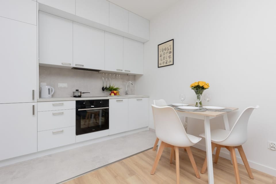 Kitchen or kitchenette, Dining area, dishwasher, pet friendly, stove