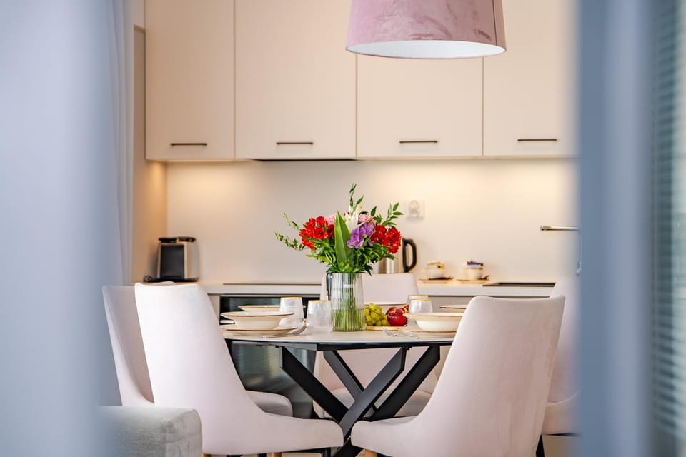 Kitchen or kitchenette, Living room, Dining area, stove, kitchen