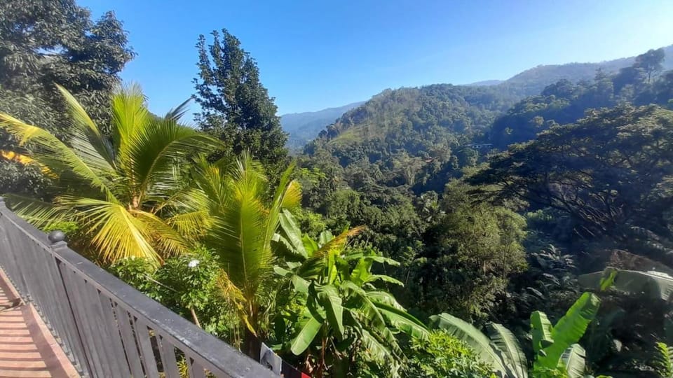 LD RoomA DunhidA Bed and Breakfast in Uva Province, Sri Lanka