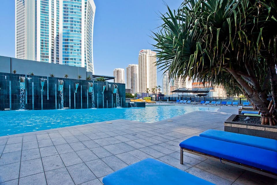 Swimming pool, Swimming pool, sunbed
