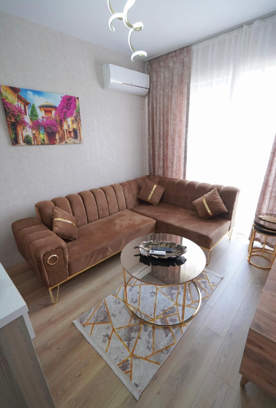 Living room, Seating area, air conditioner