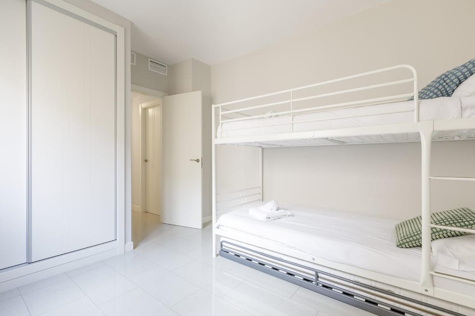 A&N Luxury Penthouse with Panoramic Terrace & Pool Apartment in Torre del Mar