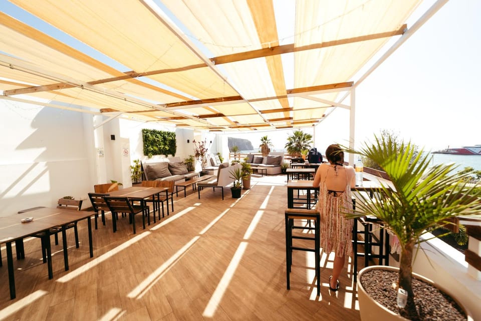 Winter, Darts, Karaoke, Balcony/Terrace, Balcony/Terrace, Lounge or bar, Dining area, Evening entertainment, Area and facilities, Entertainment, internet