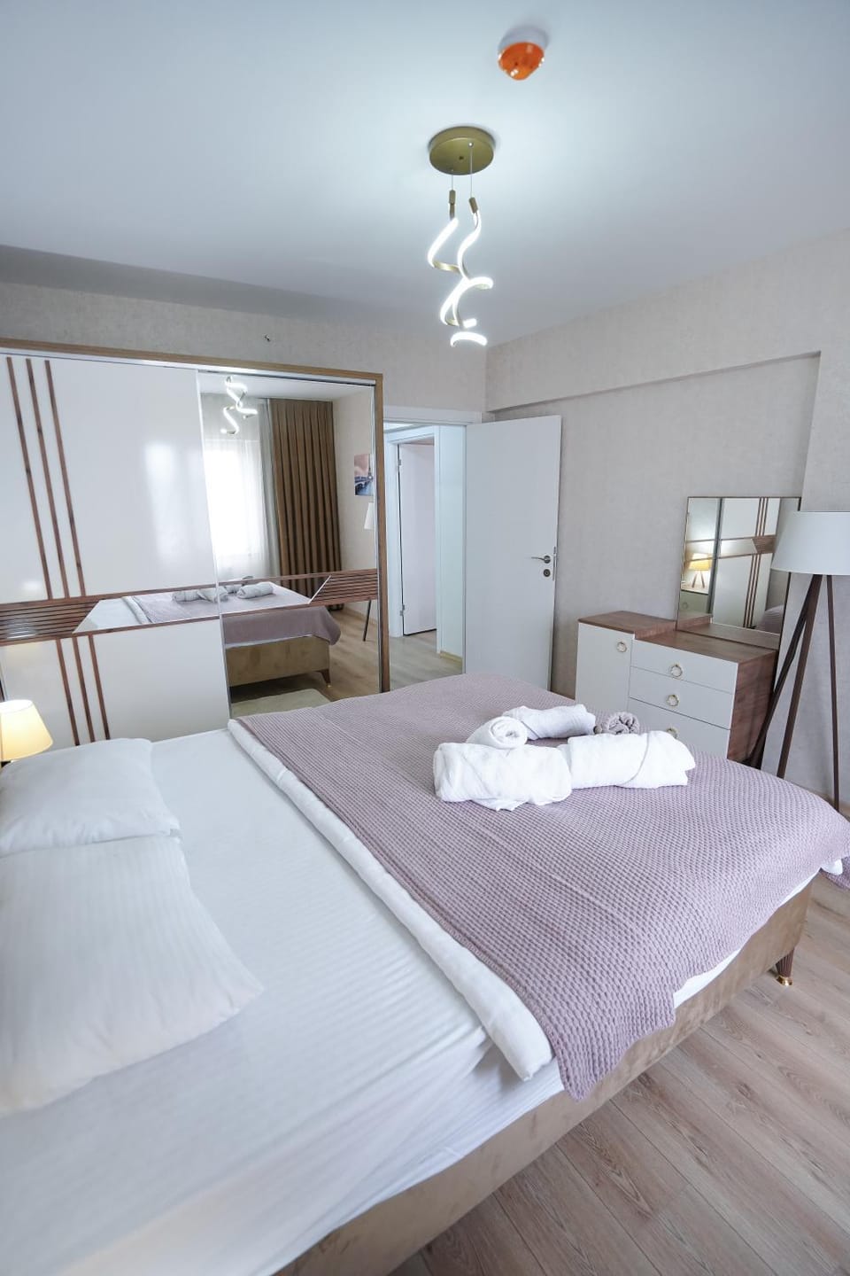 Bed, Photo of the whole room, Bedroom, towels, wardrobe