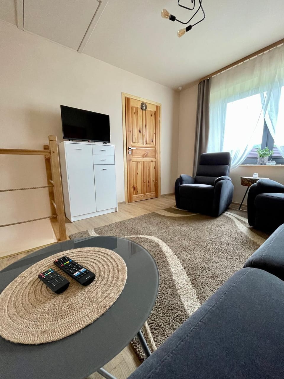 Communal lounge/ TV room, Communal lounge/ TV room, TV and multimedia, Living room, Seating area