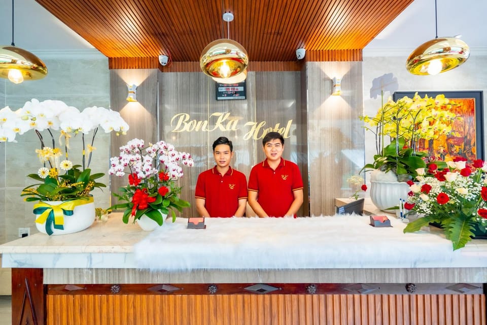 Property building, Staff, Staff, Communal lounge/ TV room, Lobby or reception, Other, Other, Other, concierge