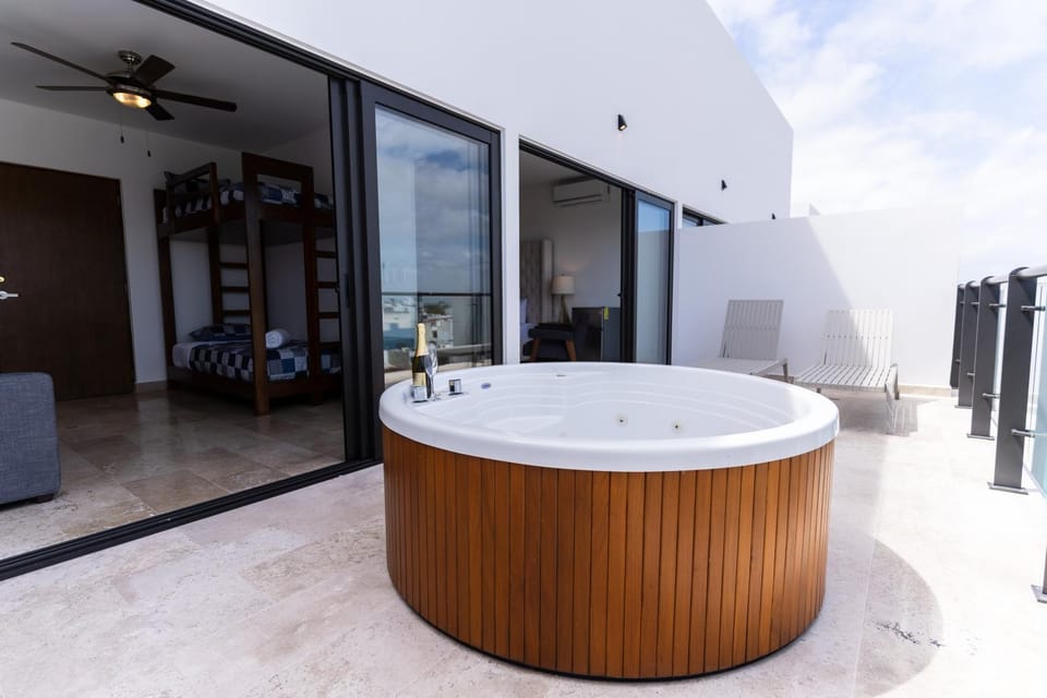 Hot Tub