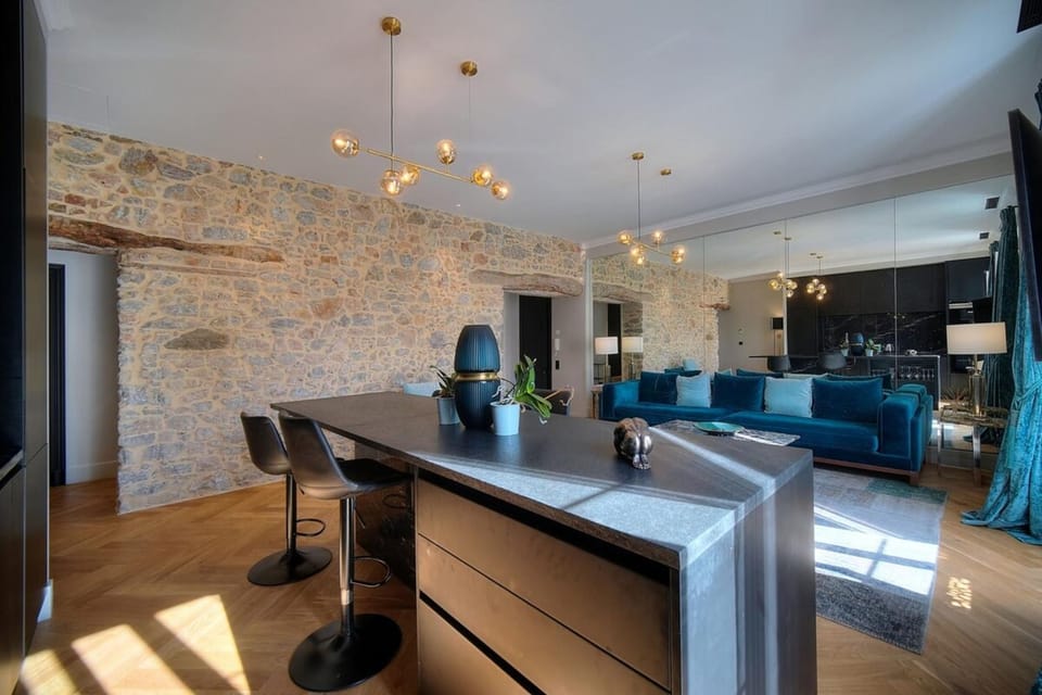 REF 1393 - Cannes Center - Apartment for rent Apartment in Cannes