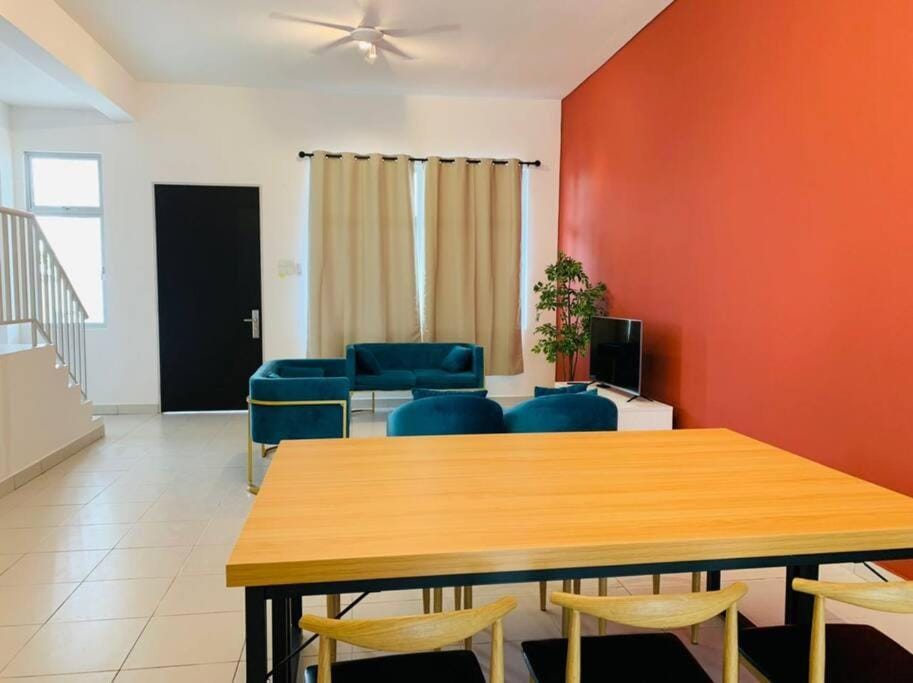 Living room, Dining area