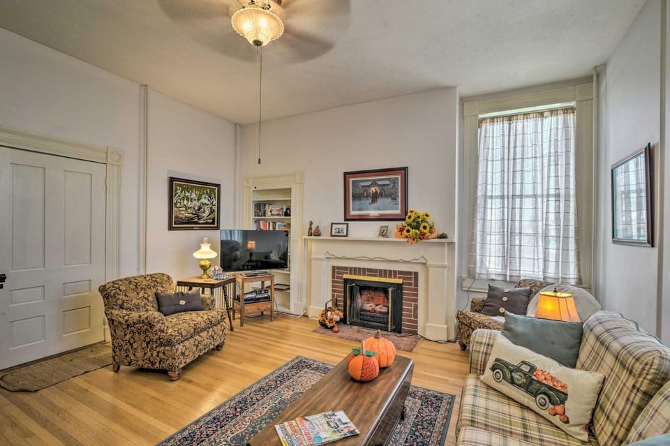 Historic West Virginia Home Built in 1854! House in Shenandoah Valley