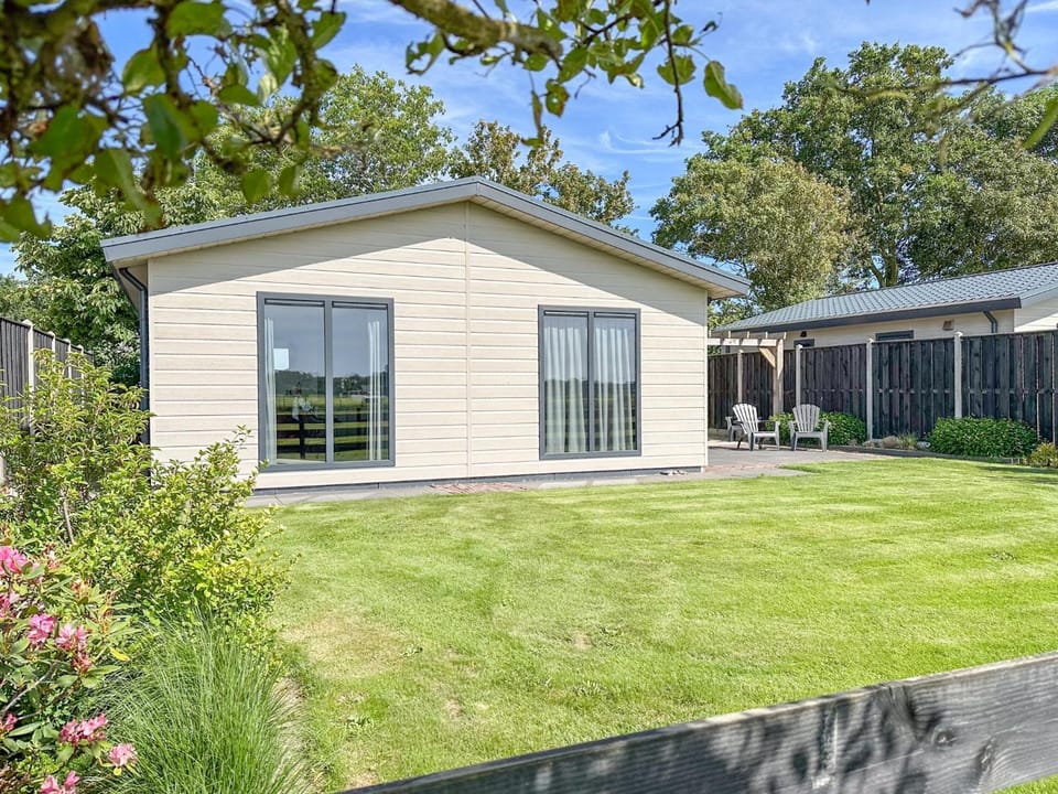 Property building, Summer