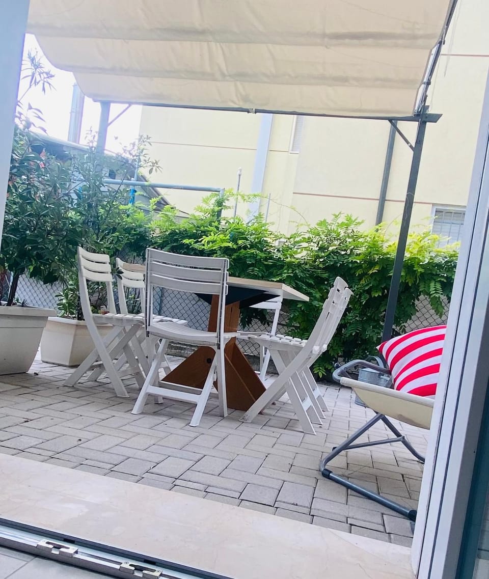 Inner courtyard view