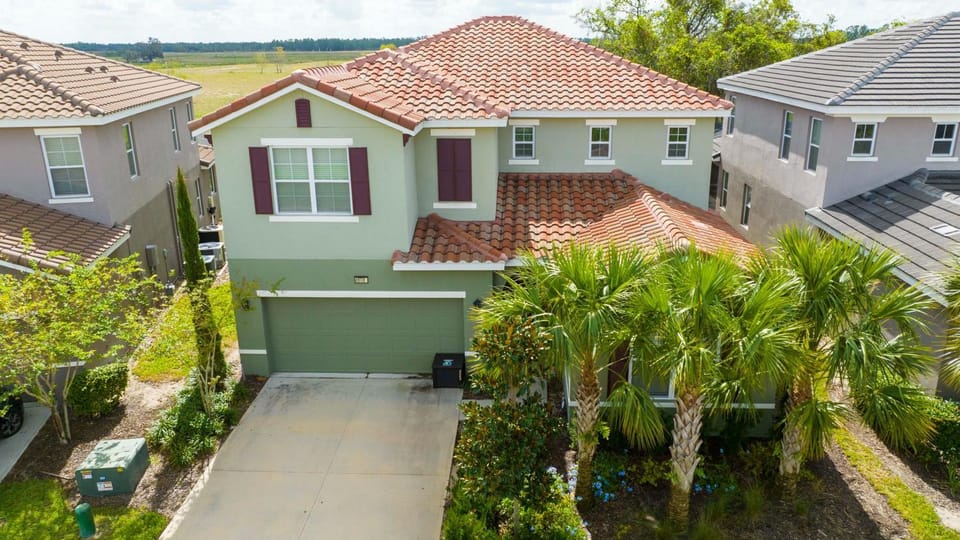 Marvelous 7 Bd w/ Pool Close to Disney @ Solterra 6086 House in Osceola County
