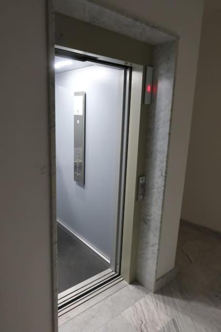 elevator