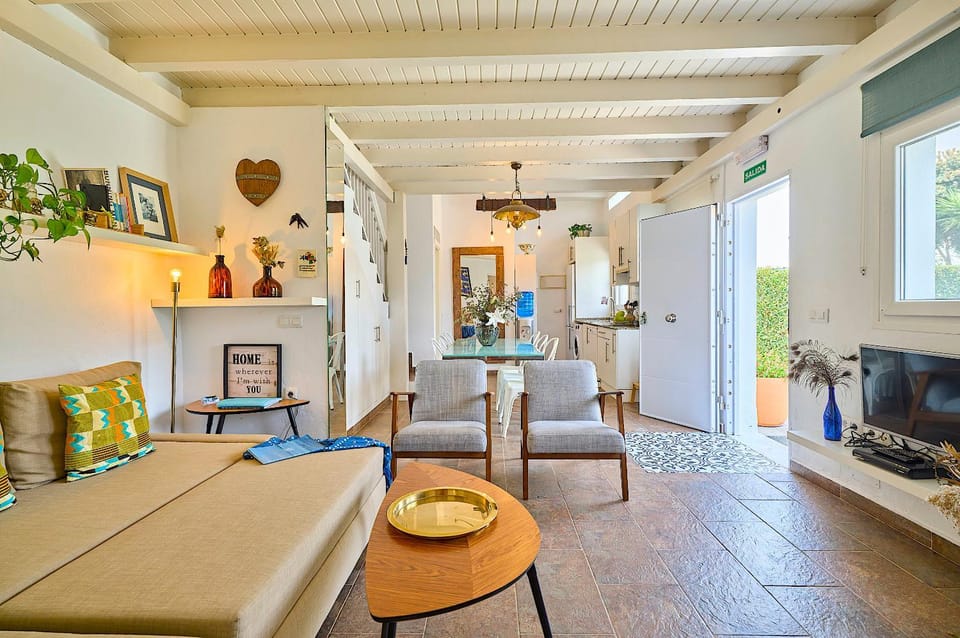 CASARA CUATRO - Charming, cozy loft just steps from the beach House in La Janda
