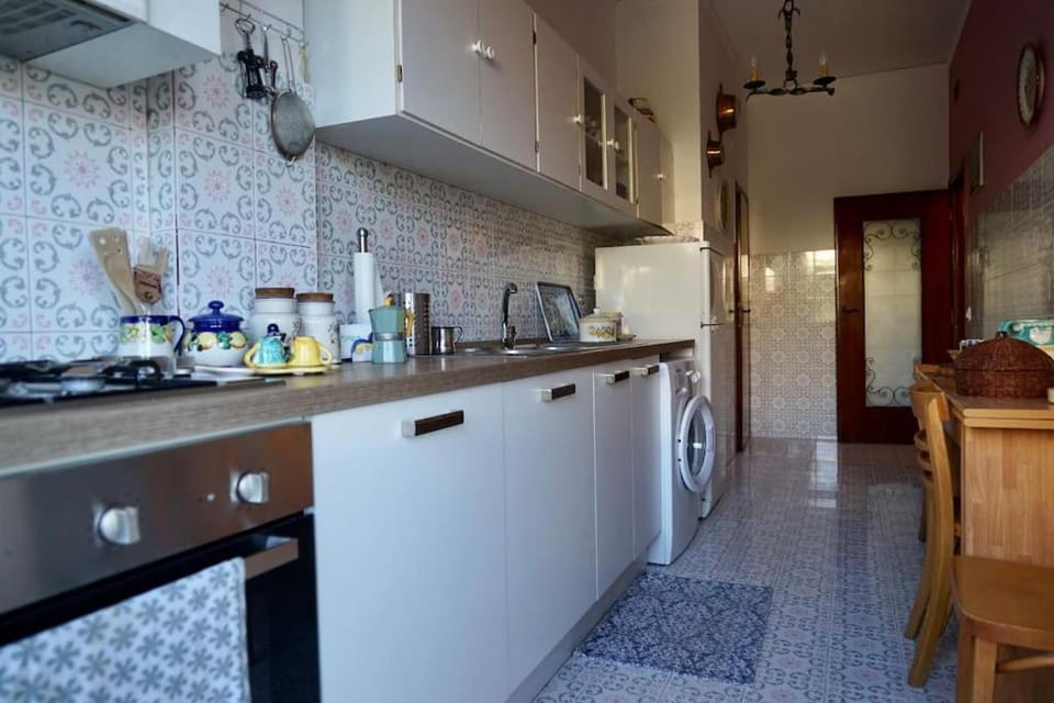 dishwasher, washing machine