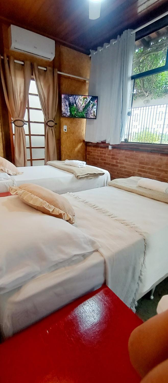 LEGATUM POUSADA - Próx a BR 101 e Partage Shopping Hostel in Campos