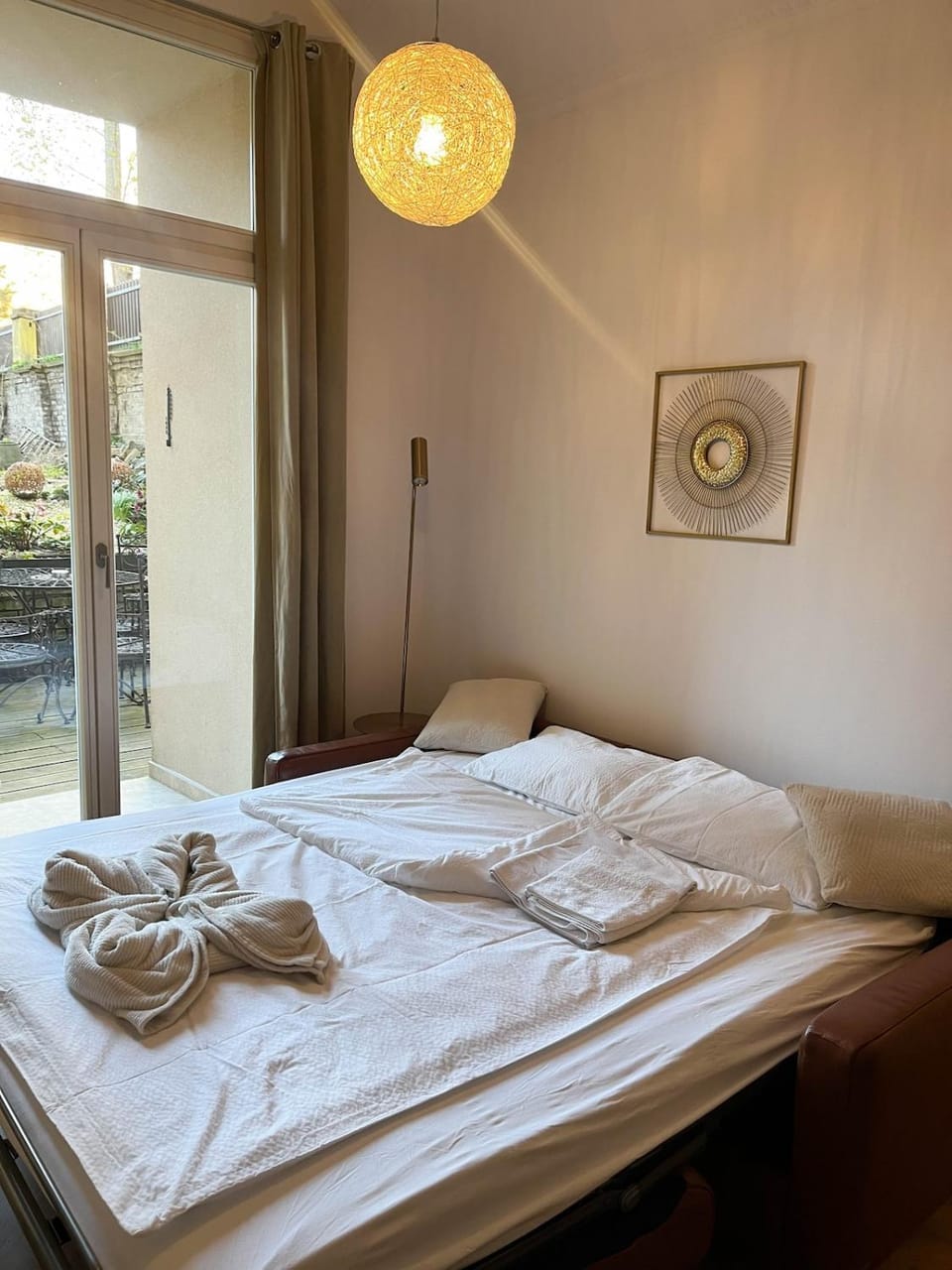 Amazing flat with garden, Vinohrady near center Apartment in Prague