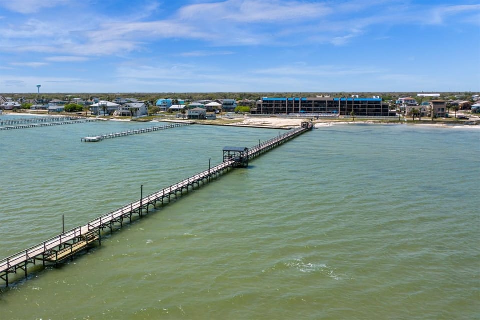 Laguna Reef #121 - Gone Coastal Apartment in Rockport