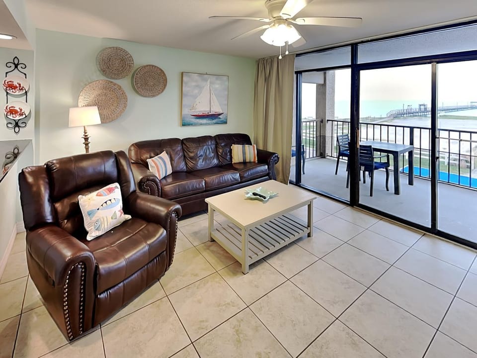 Balcony/Terrace, Living room, Seating area, Pool view, Sea view, furniture