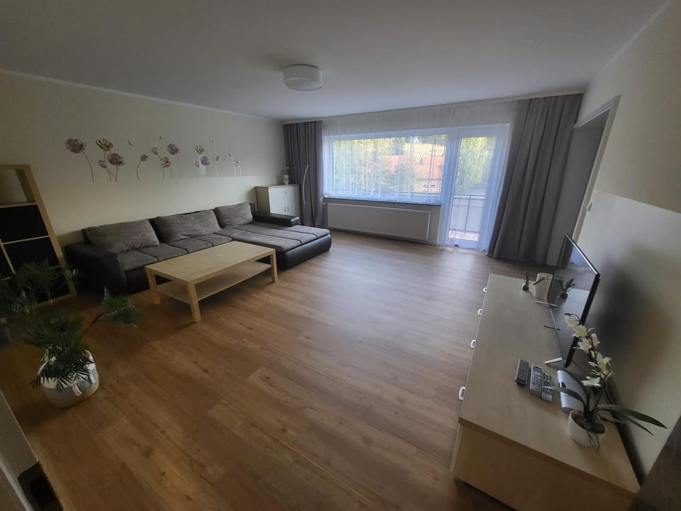 TV and multimedia, Living room, Photo of the whole room, Seating area