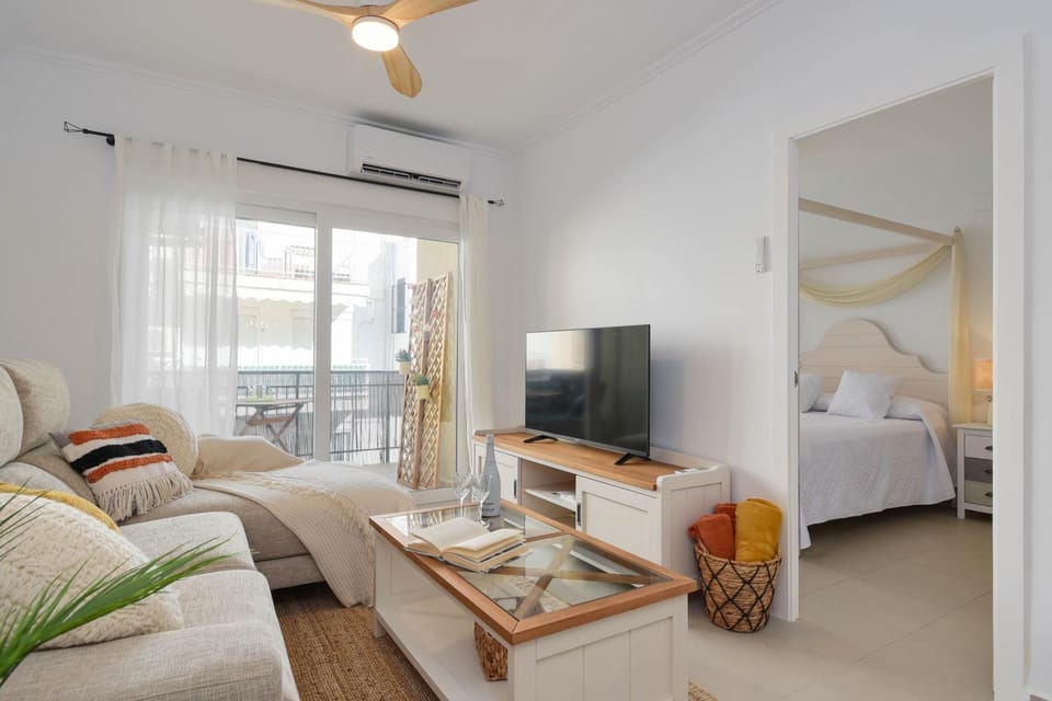 TV and multimedia, Balcony/Terrace, Living room
