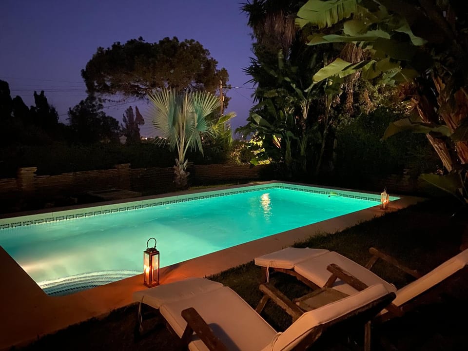 Night, Swimming pool