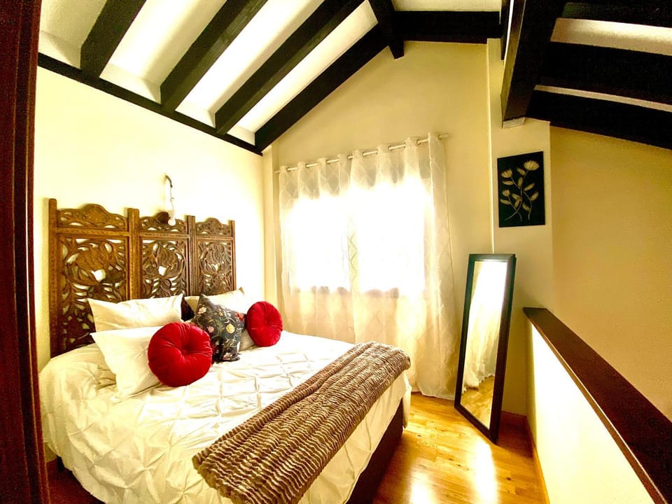 Casita rural Sierra de Sevilla, combina una maravilla House in Sierra de Huelva