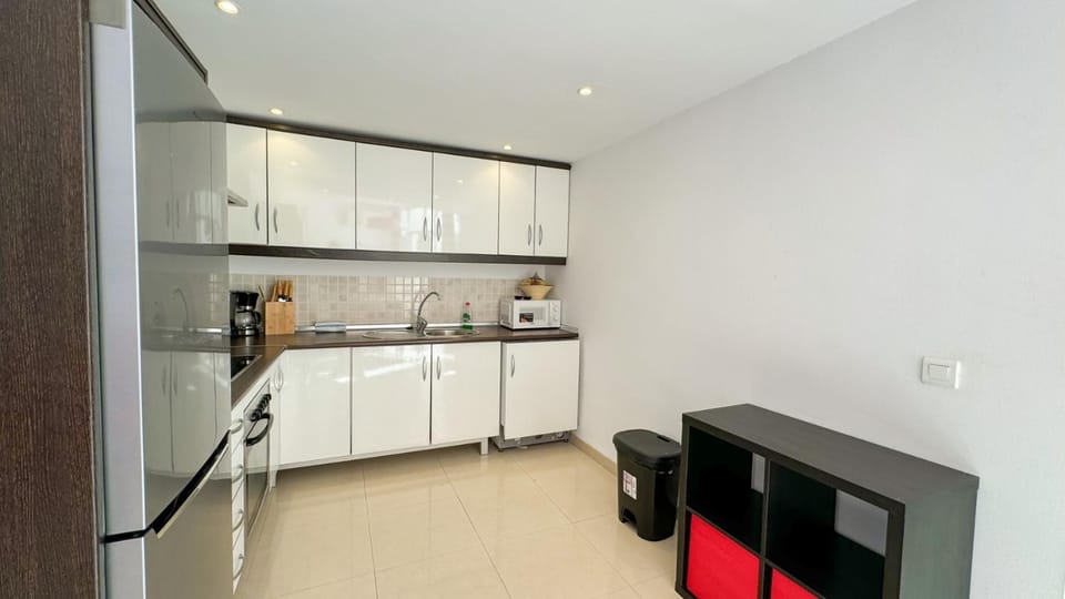 Kitchen or kitchenette, kitchen