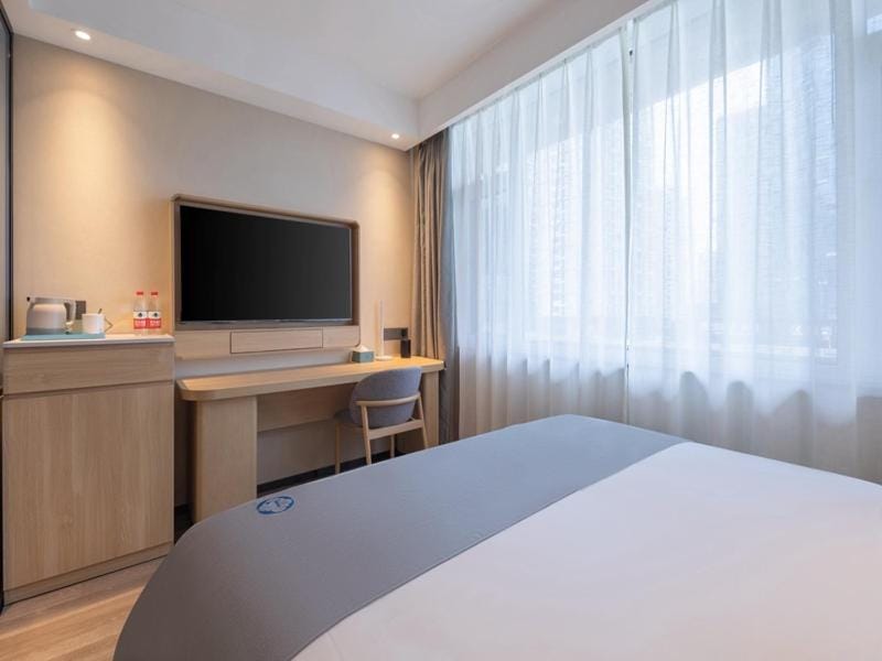 LanOu Hotel Qingdao Golden Beach Scenic Area Hotel in Qingdao