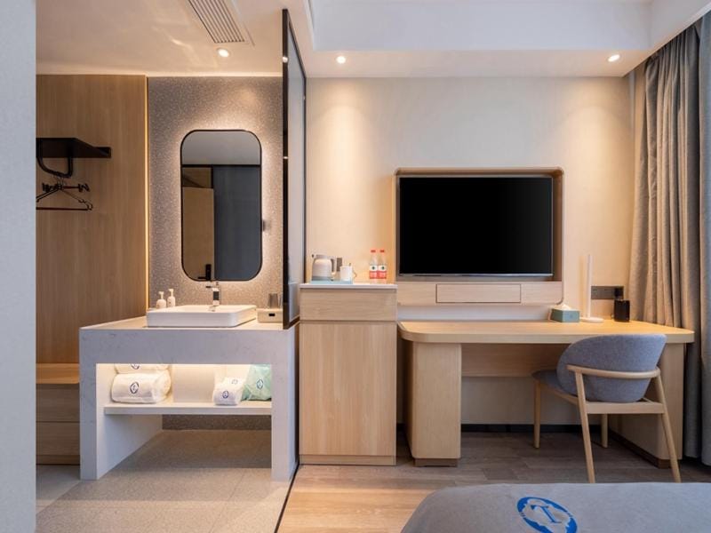LanOu Hotel Qingdao Golden Beach Scenic Area Hotel in Qingdao