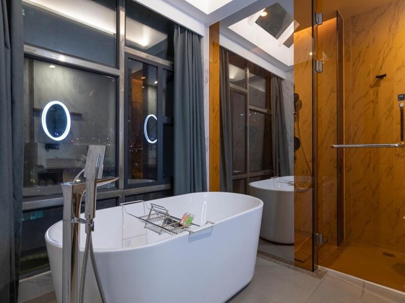 Shower, Bathroom
