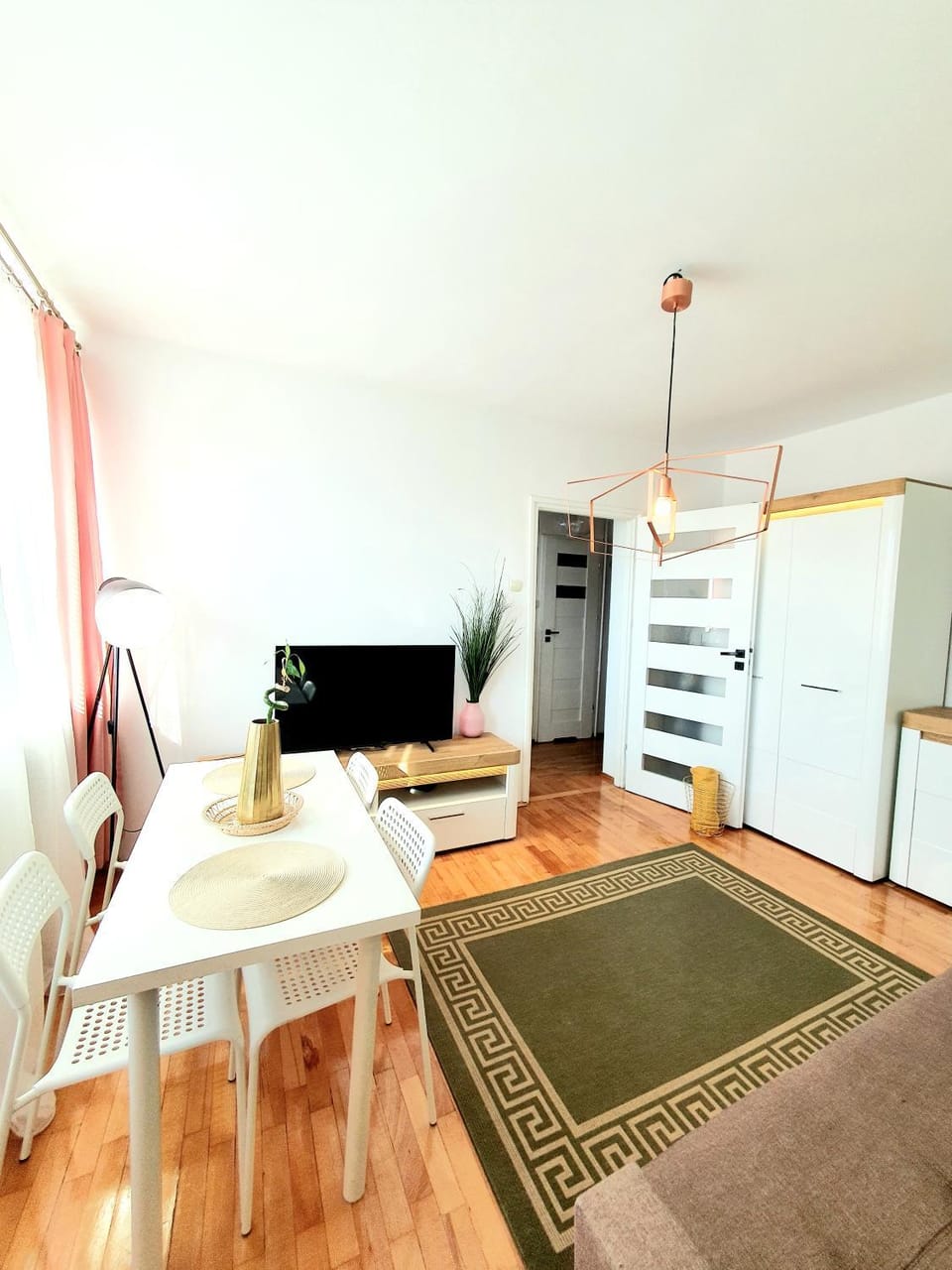 Positive Olive Apartment Apartment in Greater Poland Voivodeship