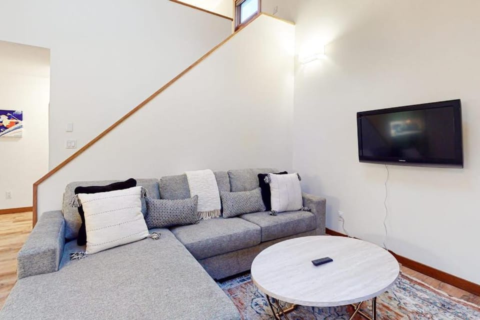 Trail Creek Unit 44 Apartment in Mendon