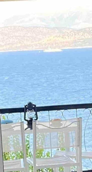 Summer Senses in Kassiopi Apartment in Corfu, Greece