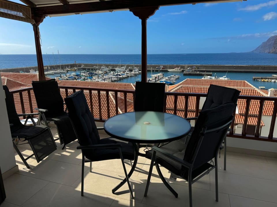 Patio, Natural landscape, Balcony/Terrace, Sea view, Sunrise