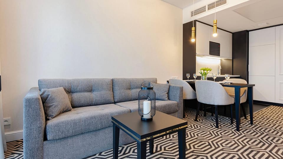 Living room, Seating area, Dining area