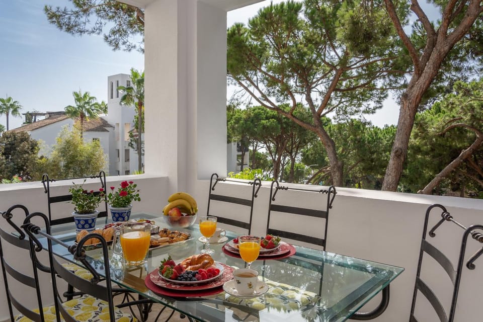 Day, Garden, View (from property/room), Balcony/Terrace, Food, Garden view